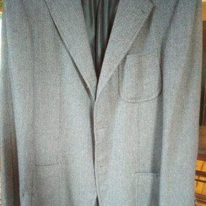 GORGEOUS Gray Borrelli Sport Coat 44R